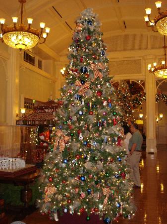 BoardWalk Christmas Tree